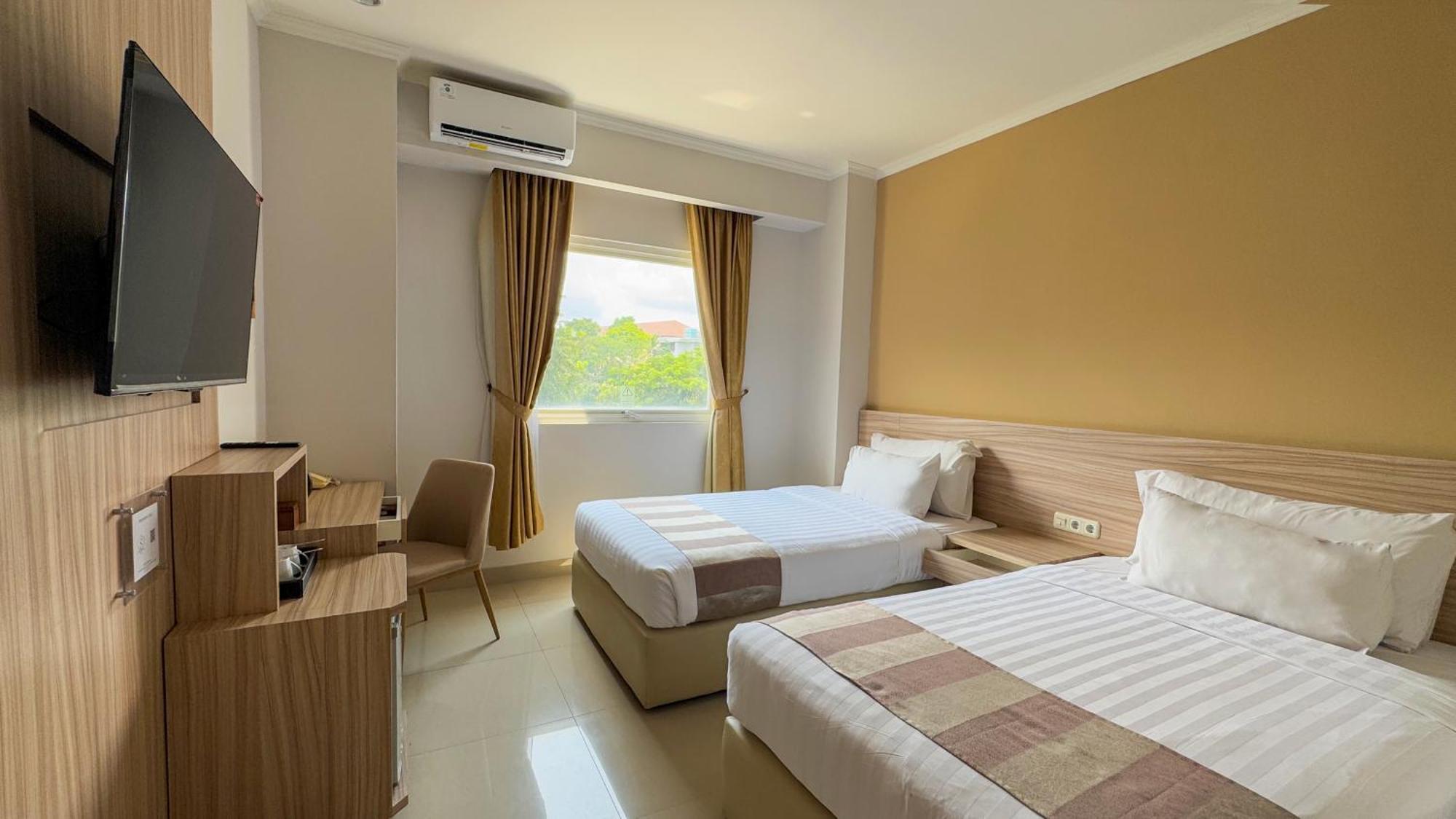 Lorin Syariah Solo Hotel Extérieur photo